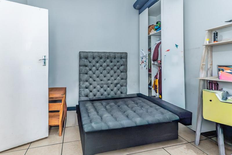 2 Bedroom Property for Sale in Woodstock Western Cape
